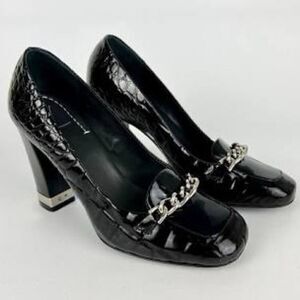 j VINCENT 8.5 Brown Patent Leather Chain Detail Block Heel w/Gold Trim